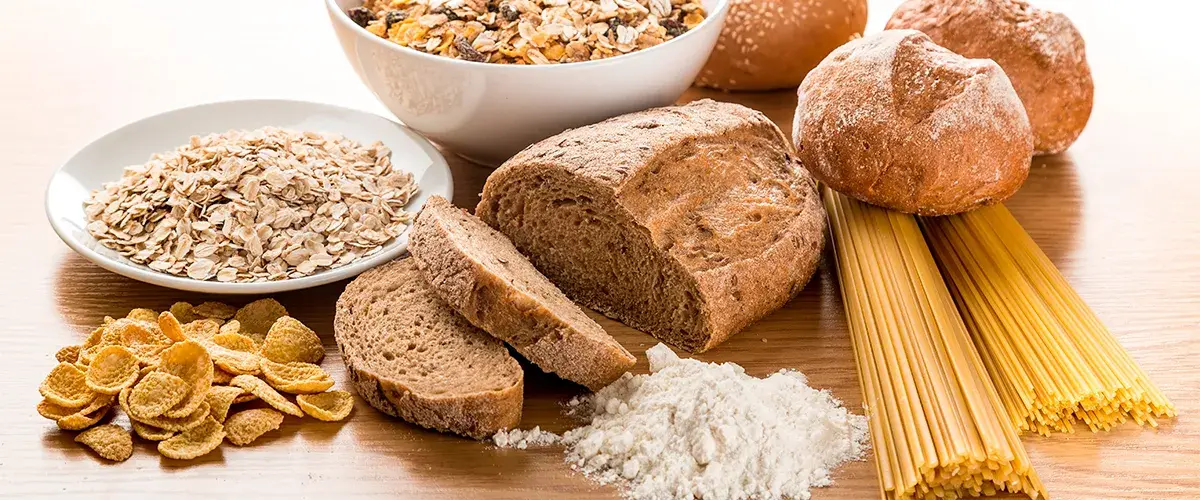 La importancia de los carbohidratos en la dieta de un deportista Los carbohidratos en la dieta de un deportista son muy importantes